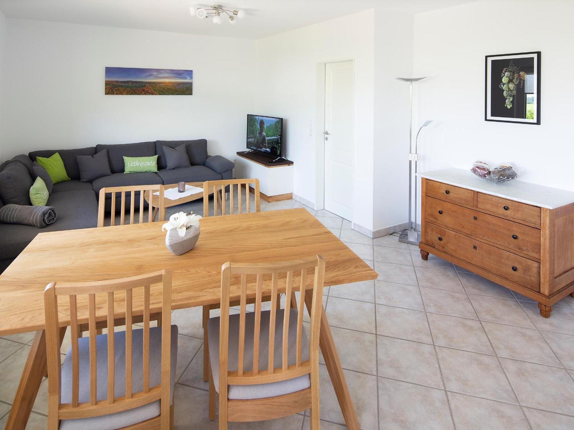 Ferienwohnung Mit 65Qm Niederrotweil Exterior foto